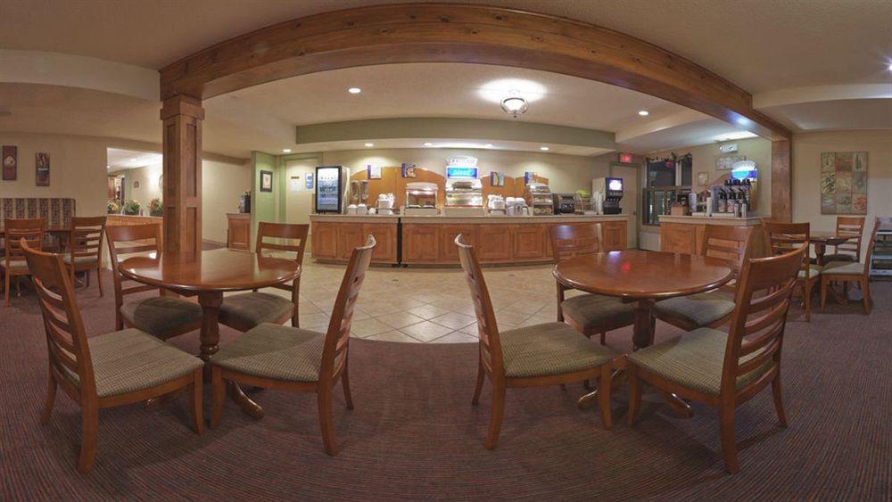 Holiday Inn Express Hotel & Suites Charlottetown By Ihg Esterno foto