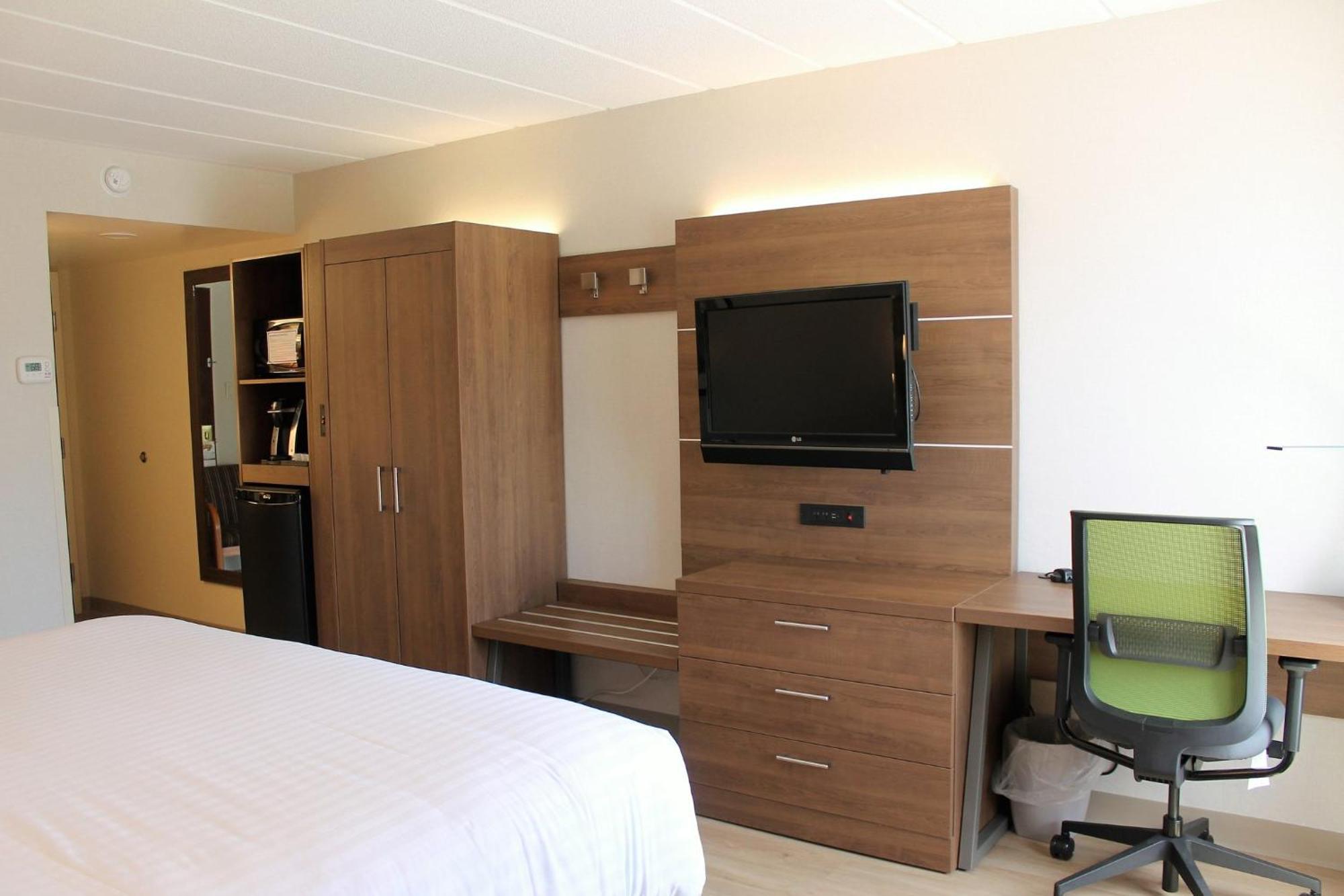 Holiday Inn Express Hotel & Suites Charlottetown By Ihg Esterno foto