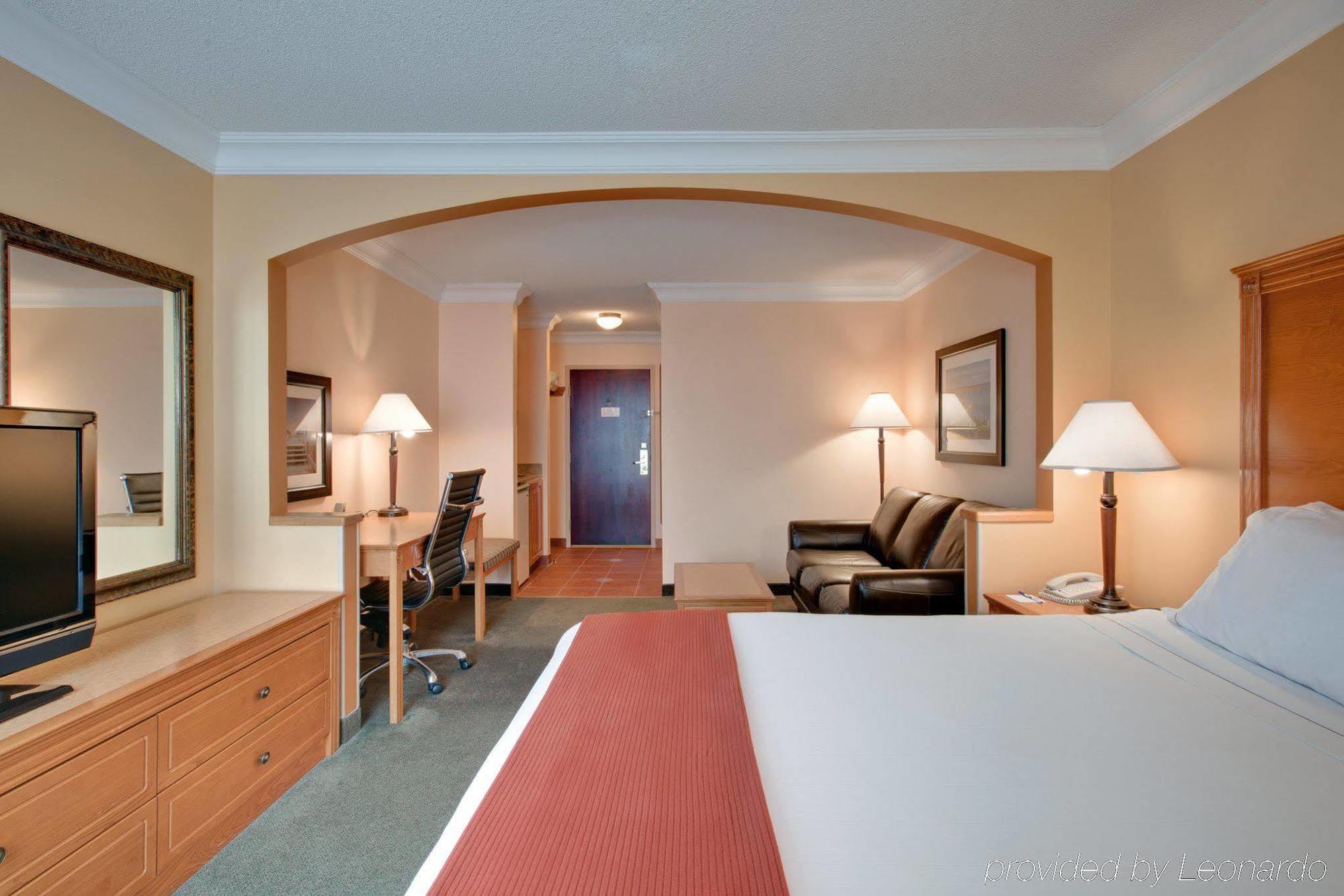 Holiday Inn Express Hotel & Suites Charlottetown By Ihg Esterno foto